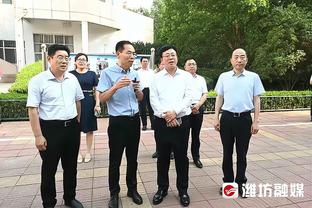 哥俩坐板凳不是没道理？金玟哉于帕替补登场，前者最后送任意球